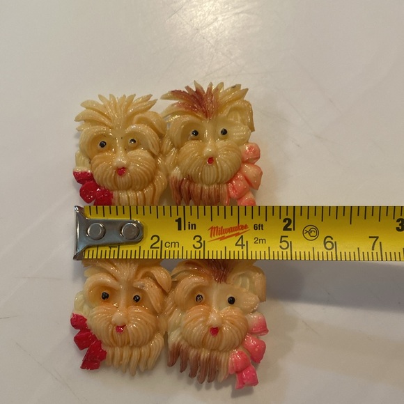 Vintage Occupied Japan Celluloid Brooches ( set of 3 ) - Picture 5 of 11